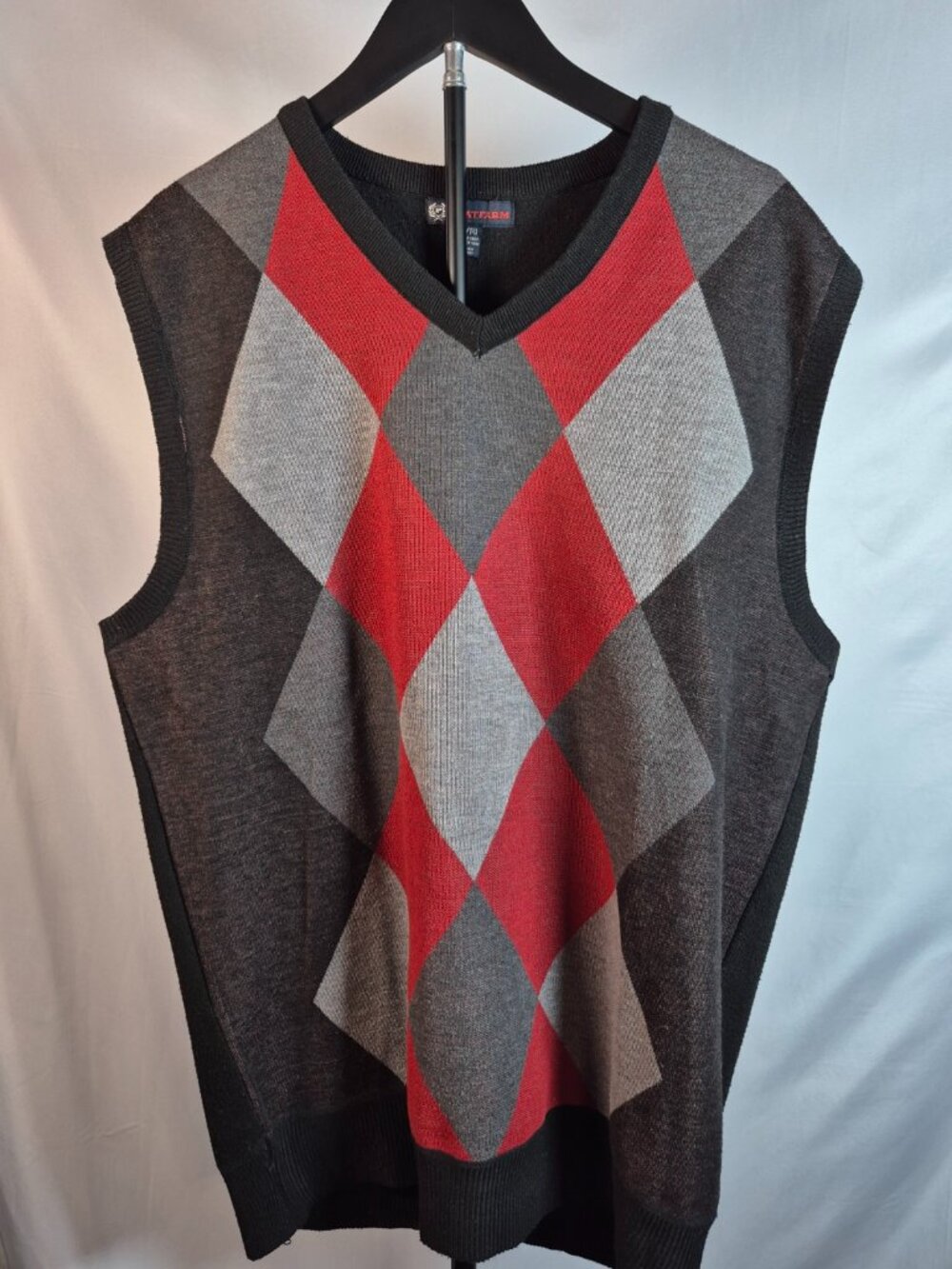 Phat Farm Men's XL Argyle Y2K Sweater Vest Red Gray Black